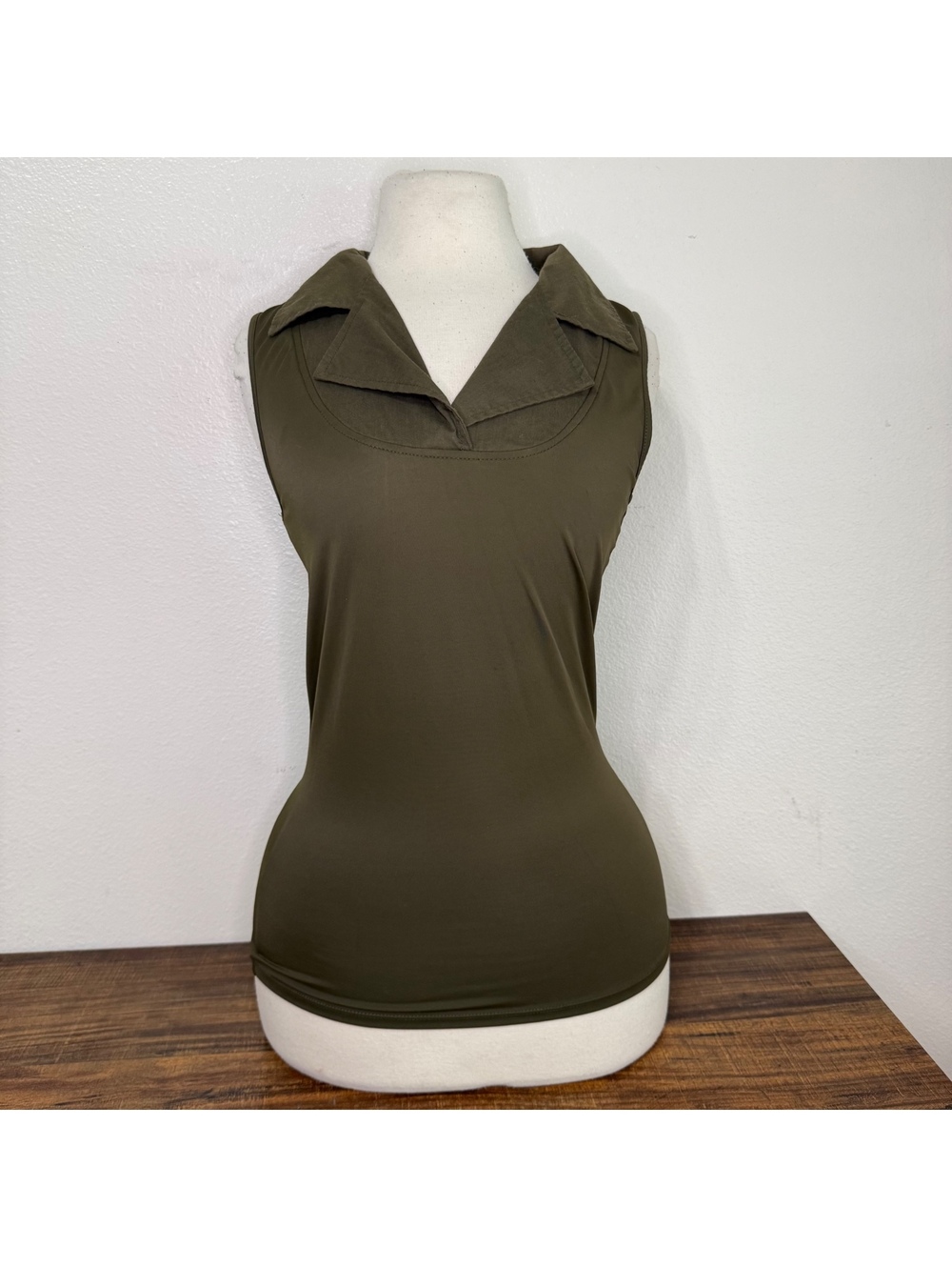 UnderCover Agent Sleeveless Olive Green Collared Blouse Size XS